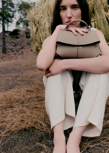 Clabihim x Edition Textured Taupe