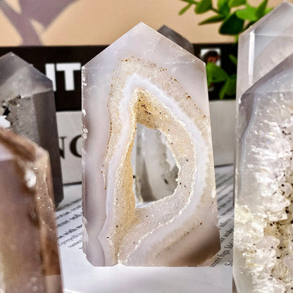 Luxury Natural Geode Agate Crystal Point – Unique Gemstone Décor & Jewelry Gift